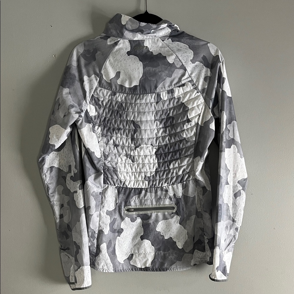 Athleta Elevation Windbreaker Camouflage Jacket - Picture 3 of 5